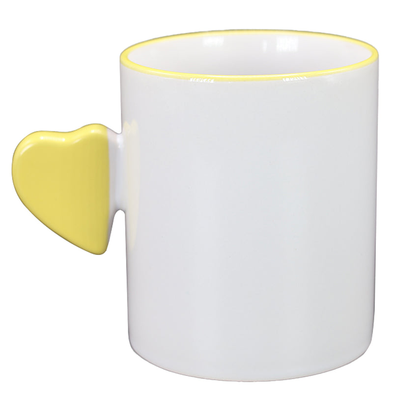 TAZA BLANCA CON AMARILLO DE CORAZÓN