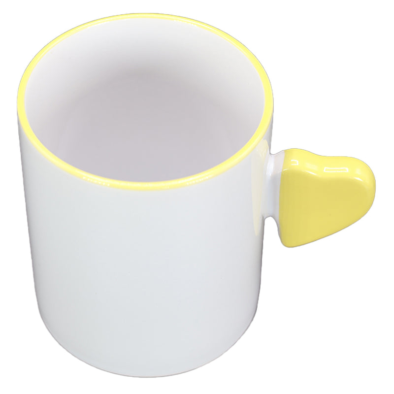 TAZA BLANCA CON AMARILLO DE CORAZÓN