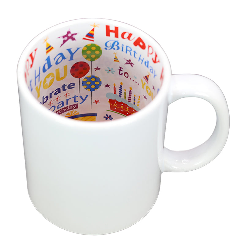 TAZA BLANCA CON DISEÑO DE FIESTA