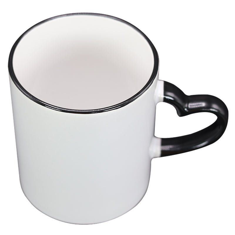 TAZA BLANCA CON NEGRO DE CORAZÓN